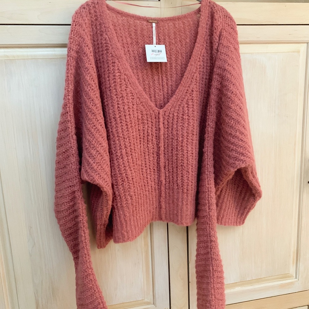 Free People Rose Moonbeam sweater ✨ size S